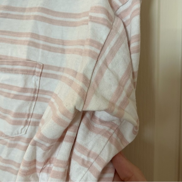 Everlane white with pale heathered pink stripes cropped long sleeve - Picture 3 of 3